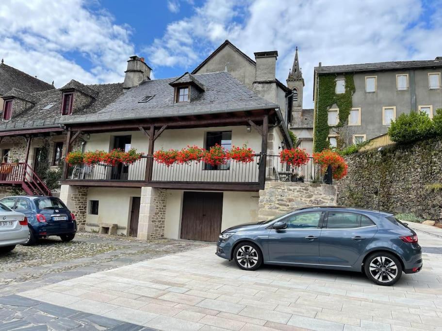 Maison En Pierre Sur Les Quais De La Dordogne Argentat Ngoại thất bức ảnh